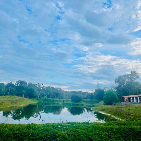 Lake Ripples - Farmstay & Camping Ponnampet Экстерьер фото