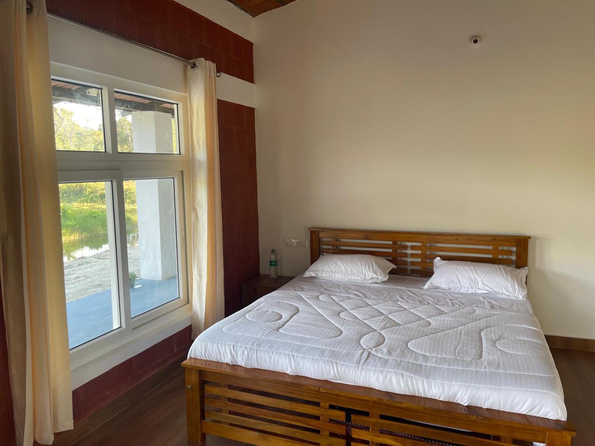 Lake Ripples - Farmstay & Camping Ponnampet Экстерьер фото